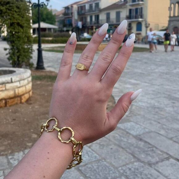 New! “Zeina” Ribbed Gold Ring - Picture 3 of 7